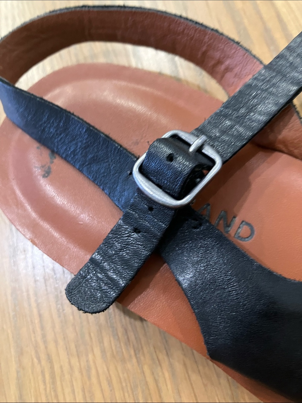 Lucky Brand Women's Black Strappy Flat Sandals - Picture 7 of 9